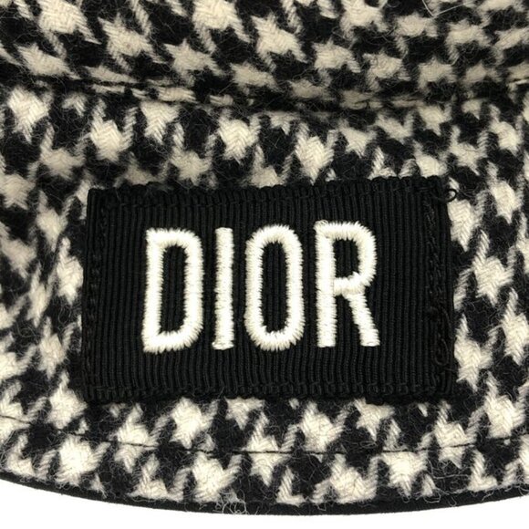 Christian Dior Bucket Hat Staggered Pattern Size T3 main image 6